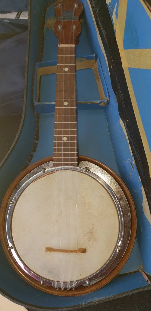 String Vintage Ukulele Fornby with case for sale in
